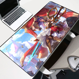 Battle Queen Gwen Mouse Pad