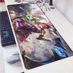 BATTLE QUEEN QIYANA MOUSE PAD