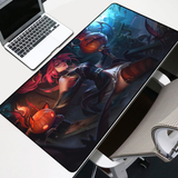 BEWITCHING JANNA MOUSE PAD