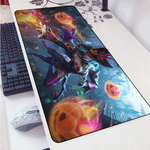 BEWITCHING SYNDRA MOUSE PAD
